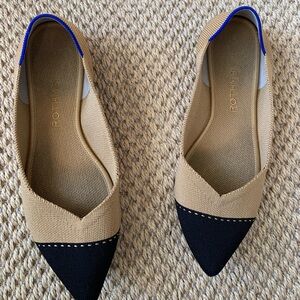 Rothy's the point Women's Tan and Black Flats